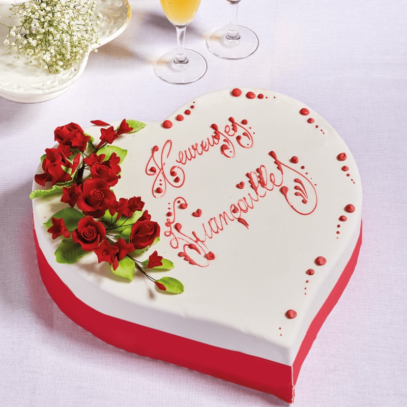 Gâteau Cœur blanc et rouge  personnalisable  pour mariage - Pâtisserie La Romainville