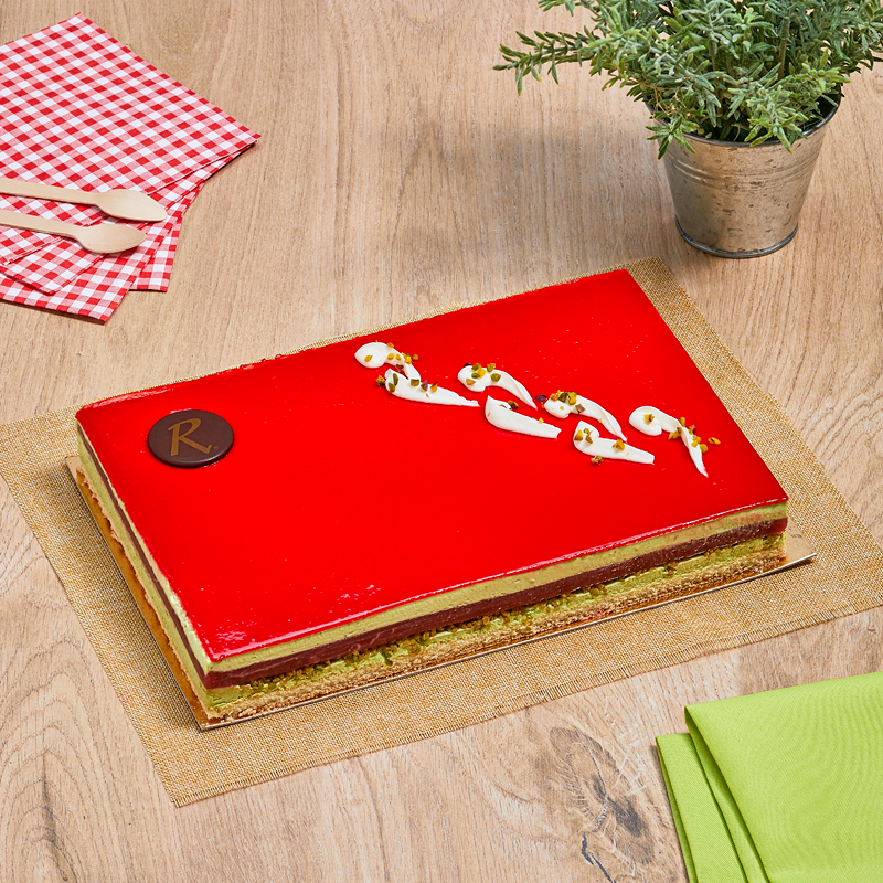 entremets fraise pistache. pâtisseries la Romainville